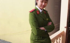 部队美女,美女战士的坚韧与魅力”